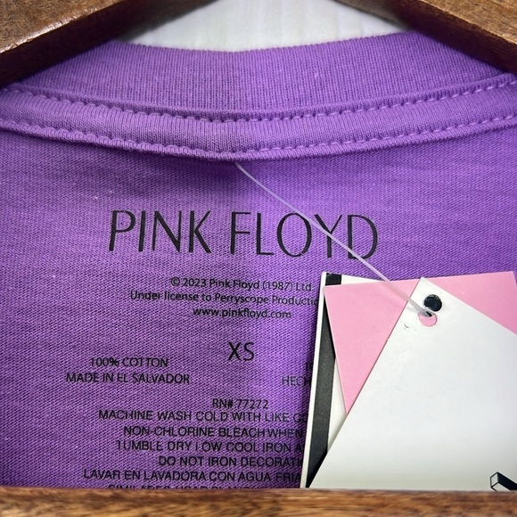 Pink Floyd - NWT US Tour 1967 Bald Eagle Graphic Oversized T Shirt  Size XS - Picture 8 of 10